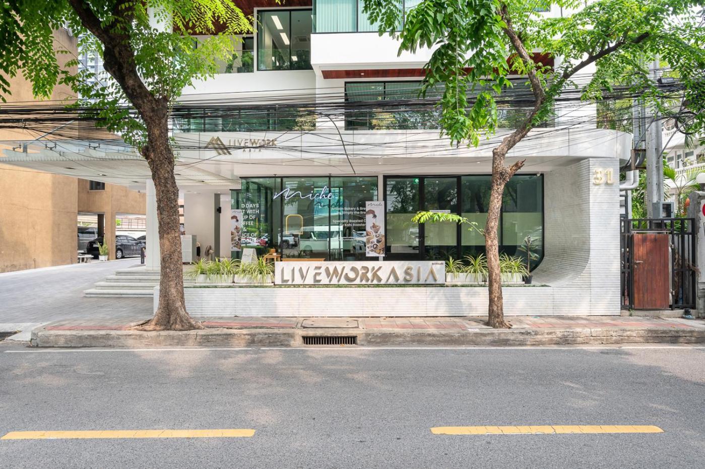 Livezen Bangkok Sukhumvit Hotel Buitenkant foto
